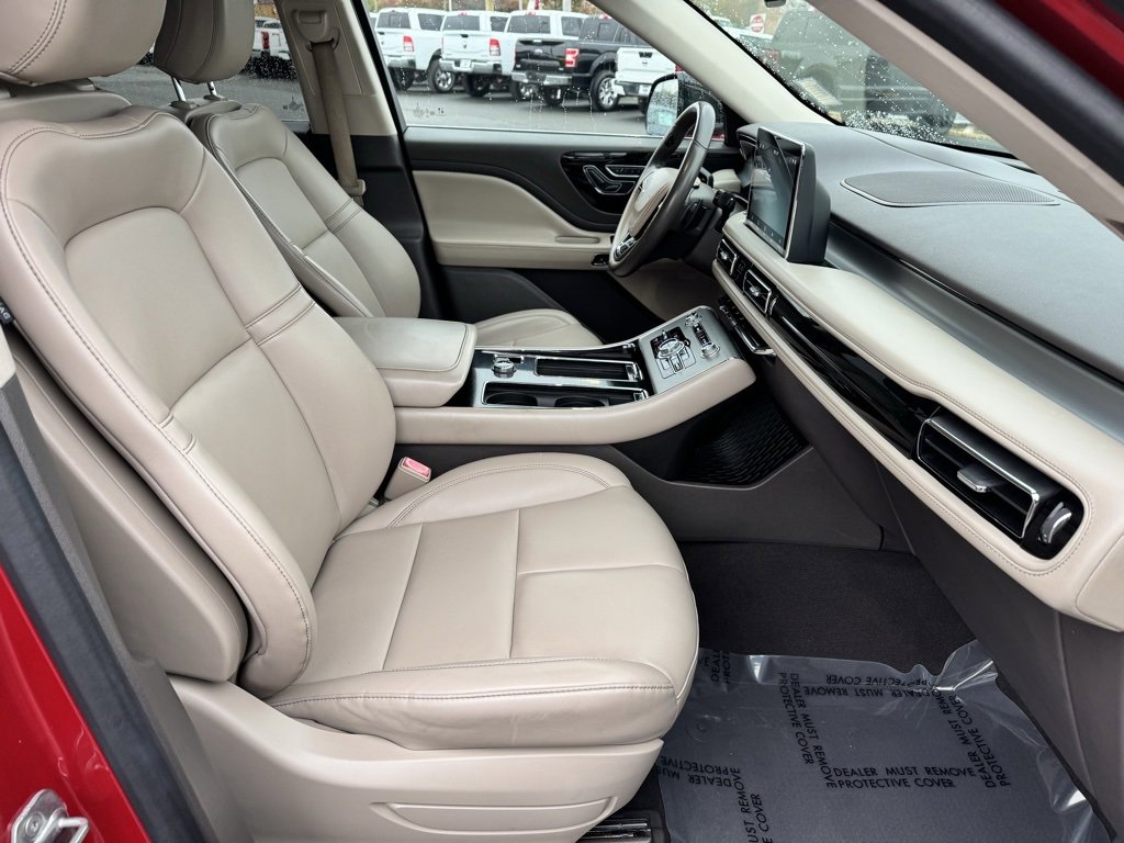 Used 2021 Lincoln Aviator 2WD image 28