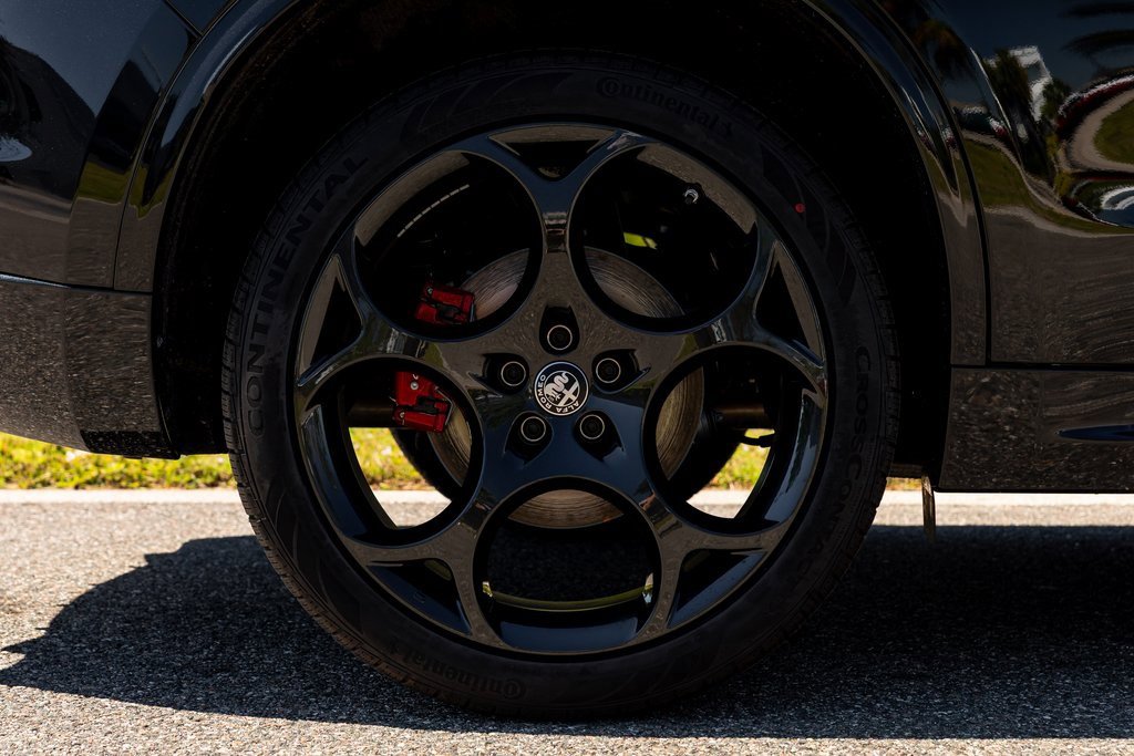 New 2025 Alfa Romeo Stelvio Sprint w/ Veloce Package image 19