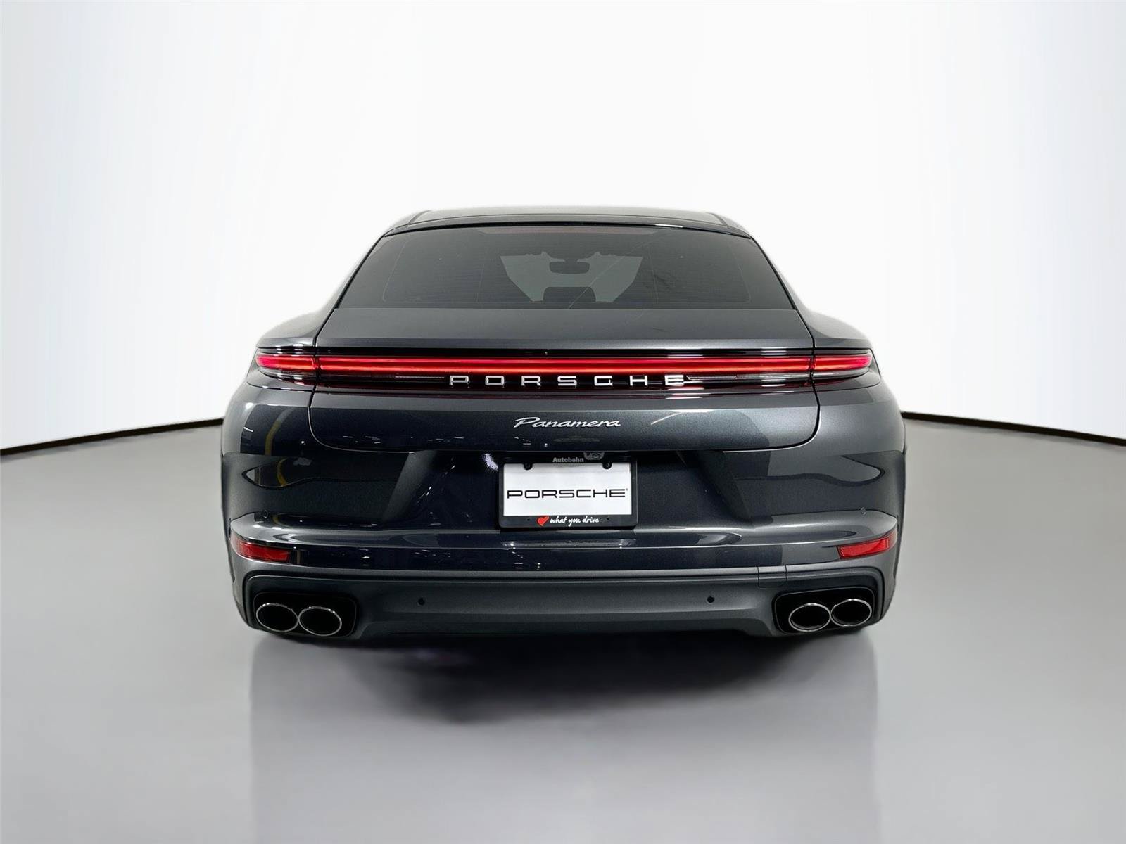 Certified 2024 Porsche Panamera image 6