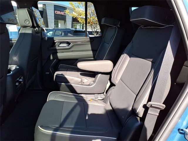 New 2026 GMC Yukon Elevation image 11