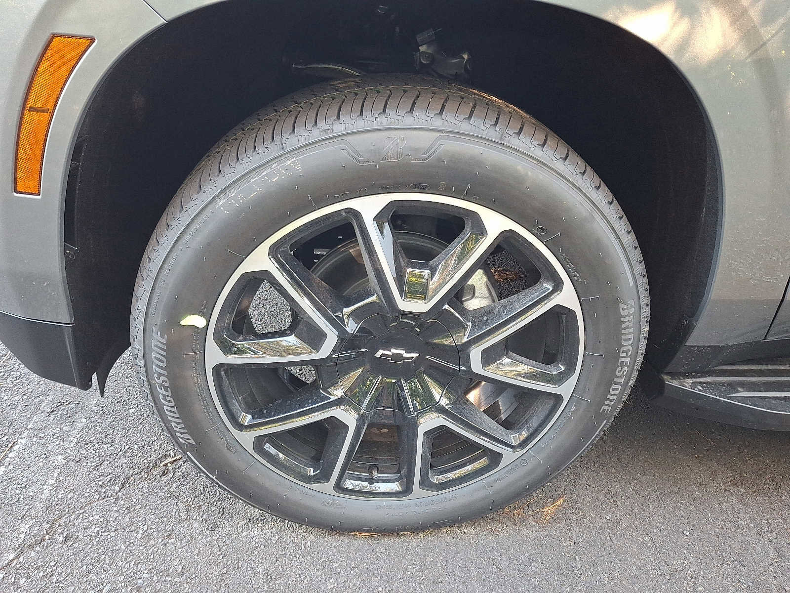 New 2026 Chevrolet Suburban RST w/ Comfort Package image 4