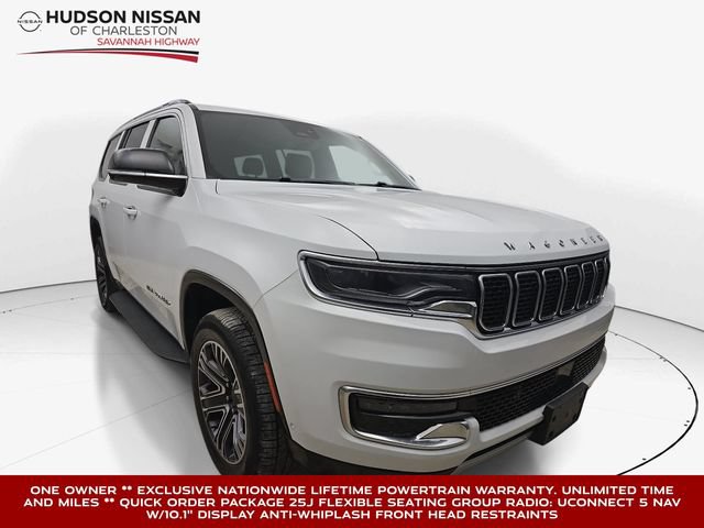 Used 2024 Jeep Wagoneer Series II w/ Flexible Seating Group RWD image 1