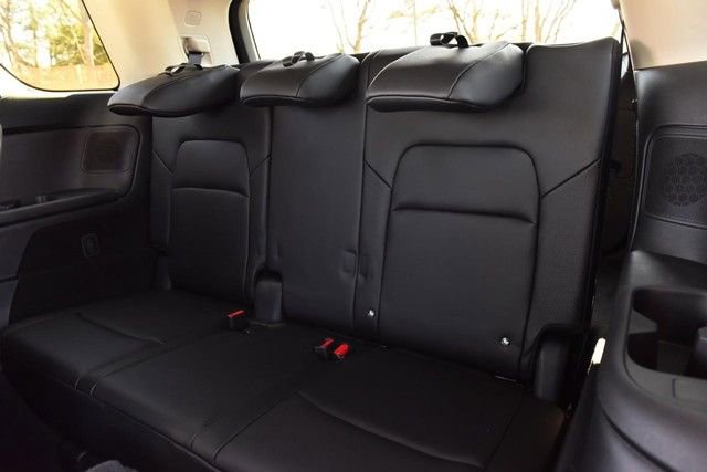 Certified 2025 Nissan Pathfinder SL w/ SL Premium Package image 29