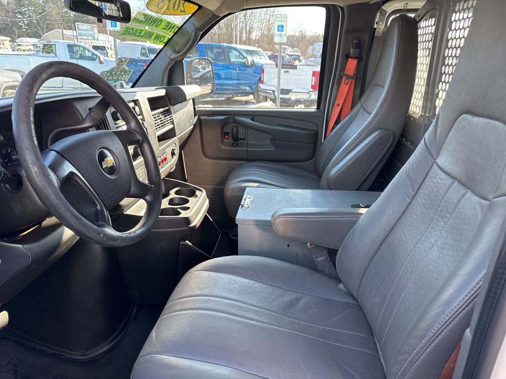 Certified 2015 Chevrolet Express 2500 image 2