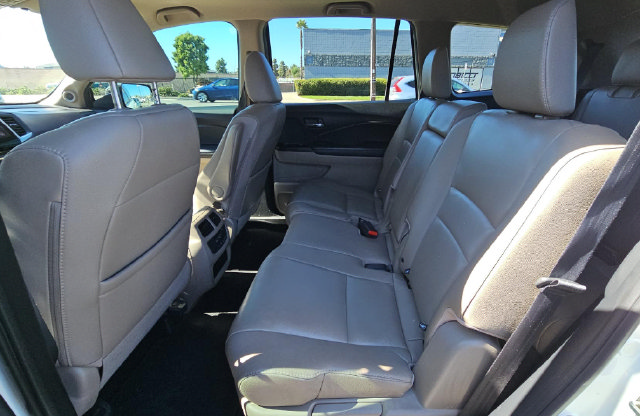 Used 2017 Honda Pilot EX-L image 14