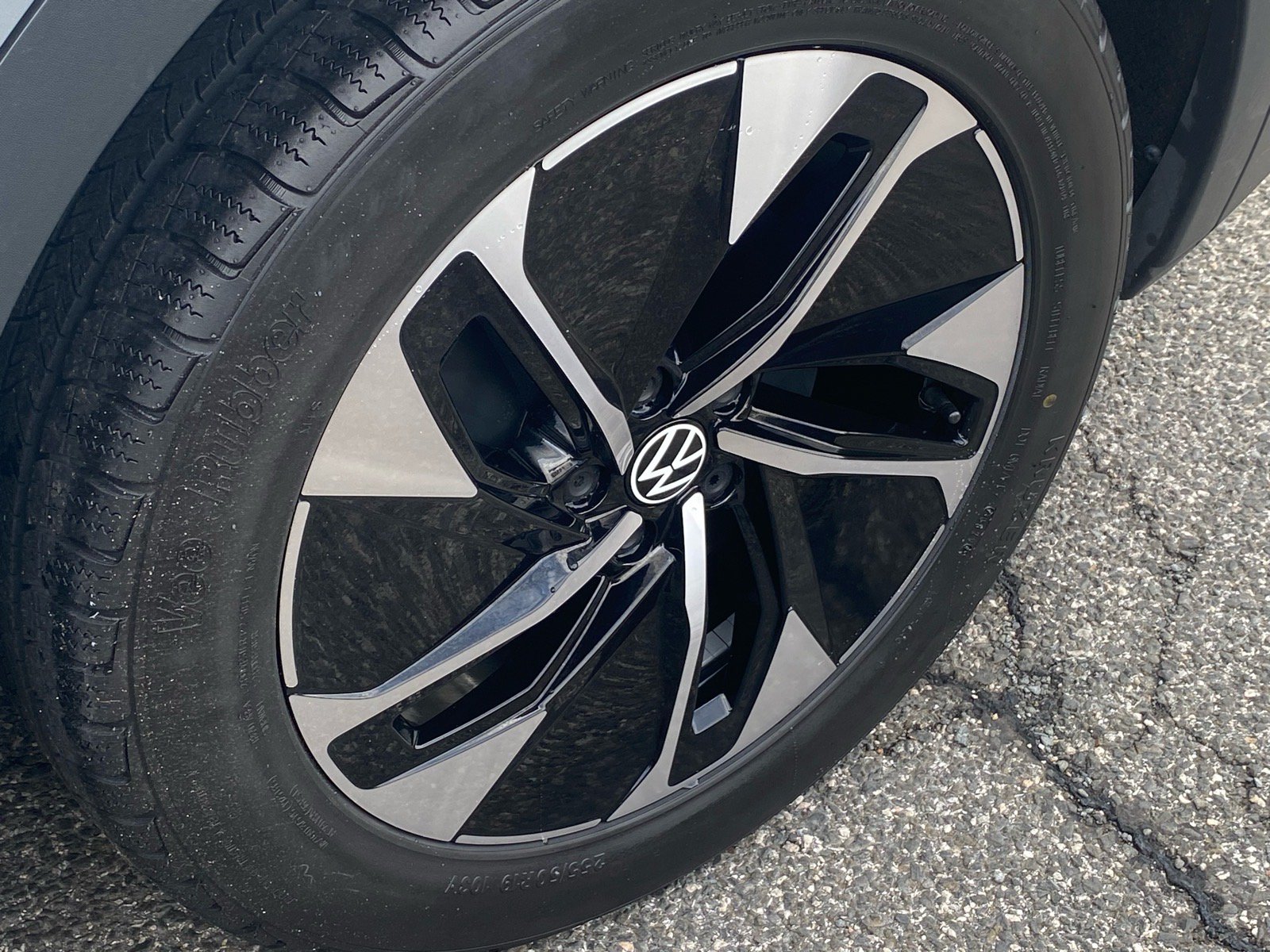 Used 2022 Volkswagen ID.4 Pro AWD/4WD image 20