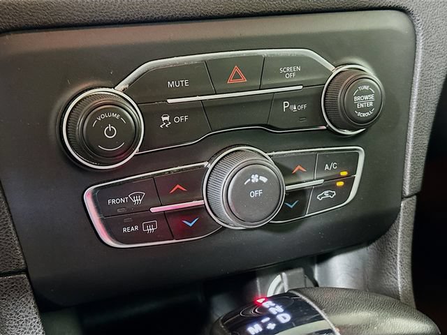 Used 2023 Dodge Charger SXT RWD image 17