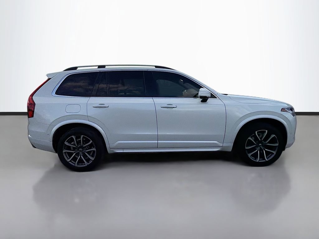 Used 2018 Volvo XC90 T6 Momentum w/ Convenience Package image 2
