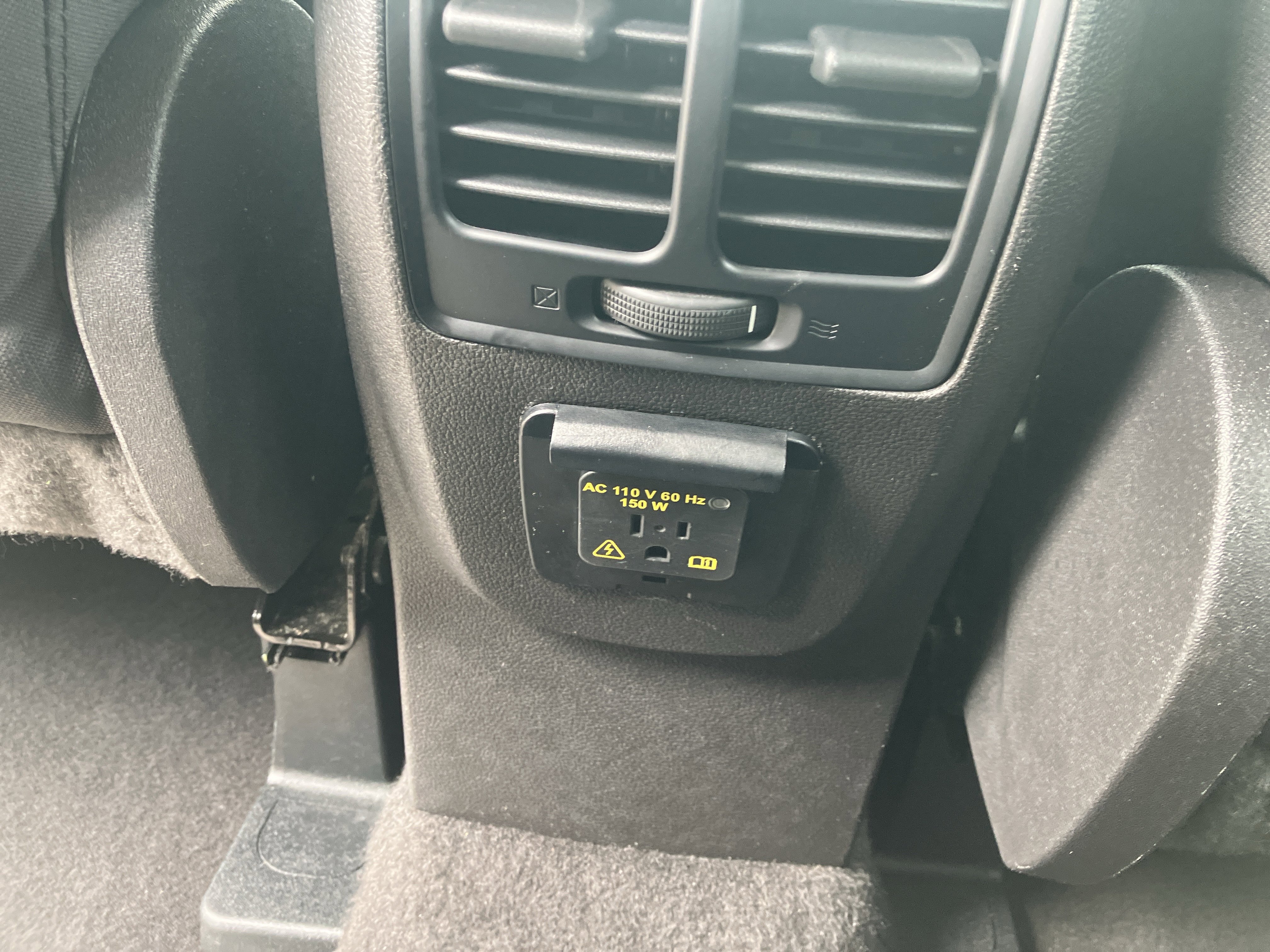 Used 2017 Ford Escape SE w/ Equipment Group 201A FWD image 15