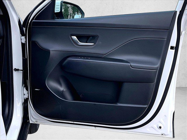 Used 2026 Hyundai Kona Limited FWD image 19