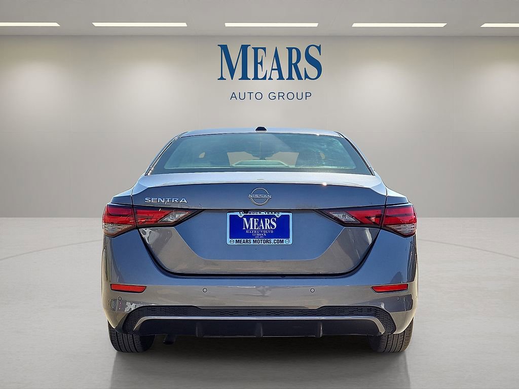 Used 2025 Nissan Sentra SV image 4