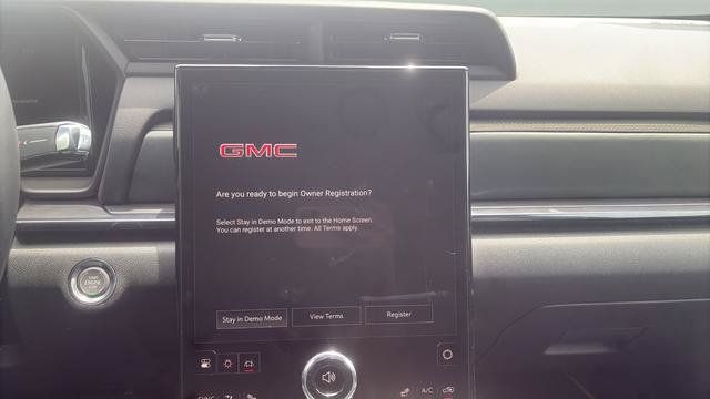 New 2026 GMC Terrain AT4 AWD/4WD image 12