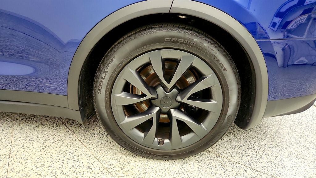 Used 2024 Tesla Model X AWD/4WD image 9