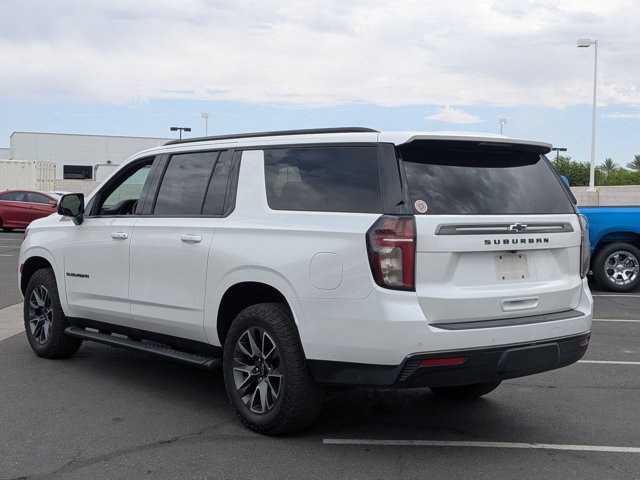 Used 2021 Chevrolet Suburban Z71 w/ Luxury Package AWD/4WD image 7