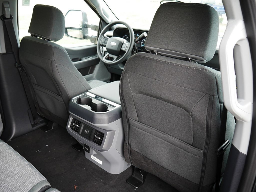 New 2026 Ford F350 XLT AWD/4WD image 30