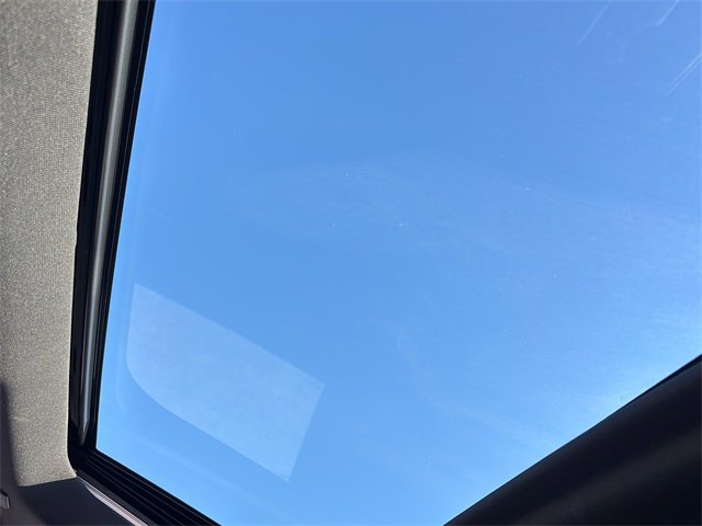 Used 2019 Chevrolet Silverado 1500 High Country w/ Safety Package II image 27