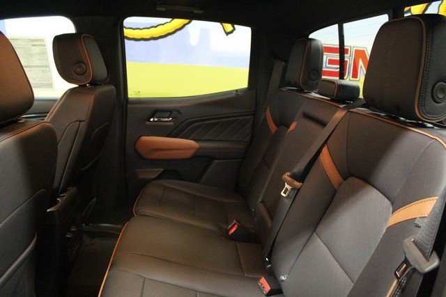 New 2026 GMC Canyon AT4 w/ AT4 Premium Package image 15