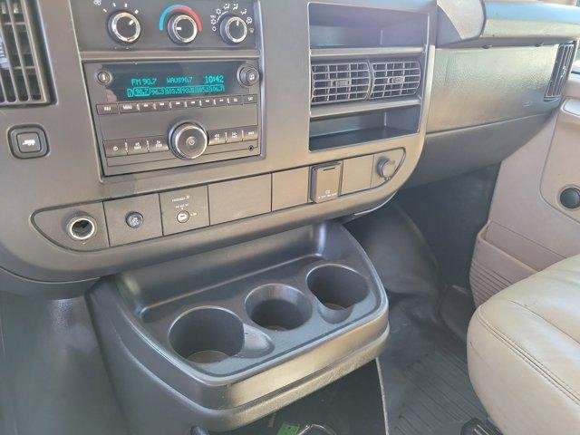 Used 2017 Chevrolet Express 2500 image 26