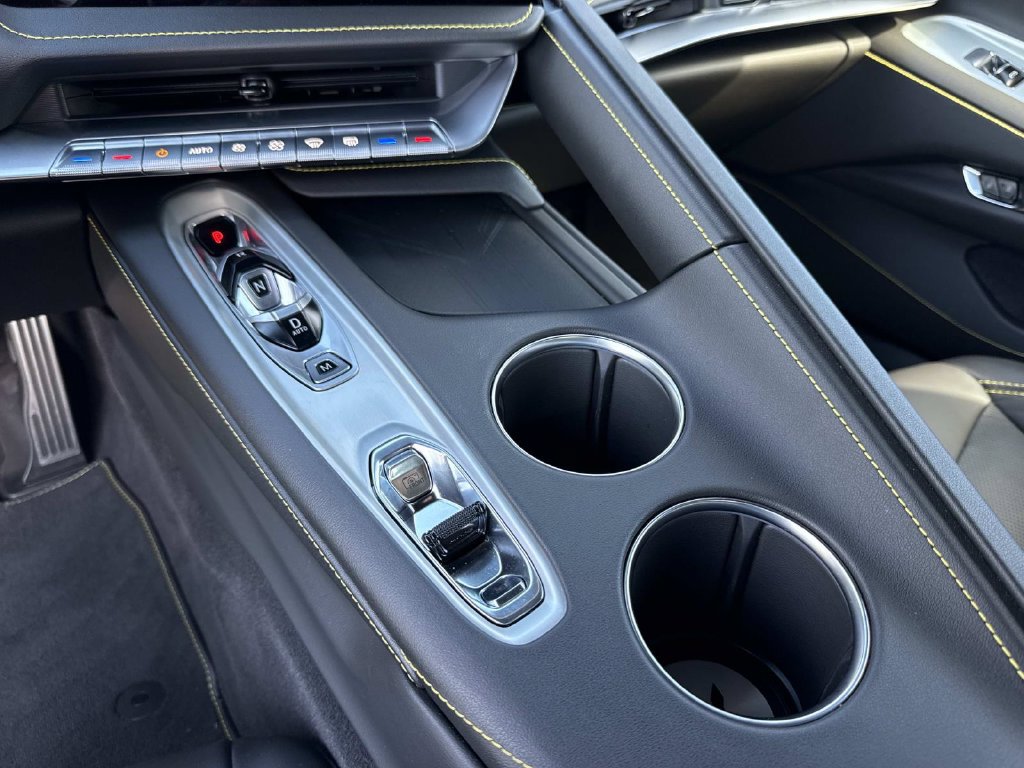 Used 2026 Chevrolet Corvette Stingray Preferred Cpe w/ Z51 Performance Package RWD image 22