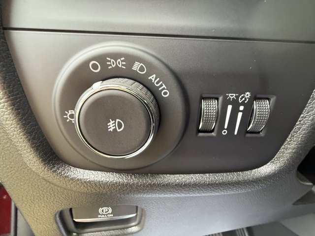 New 2025 Jeep Grand Cherokee L Limited image 19