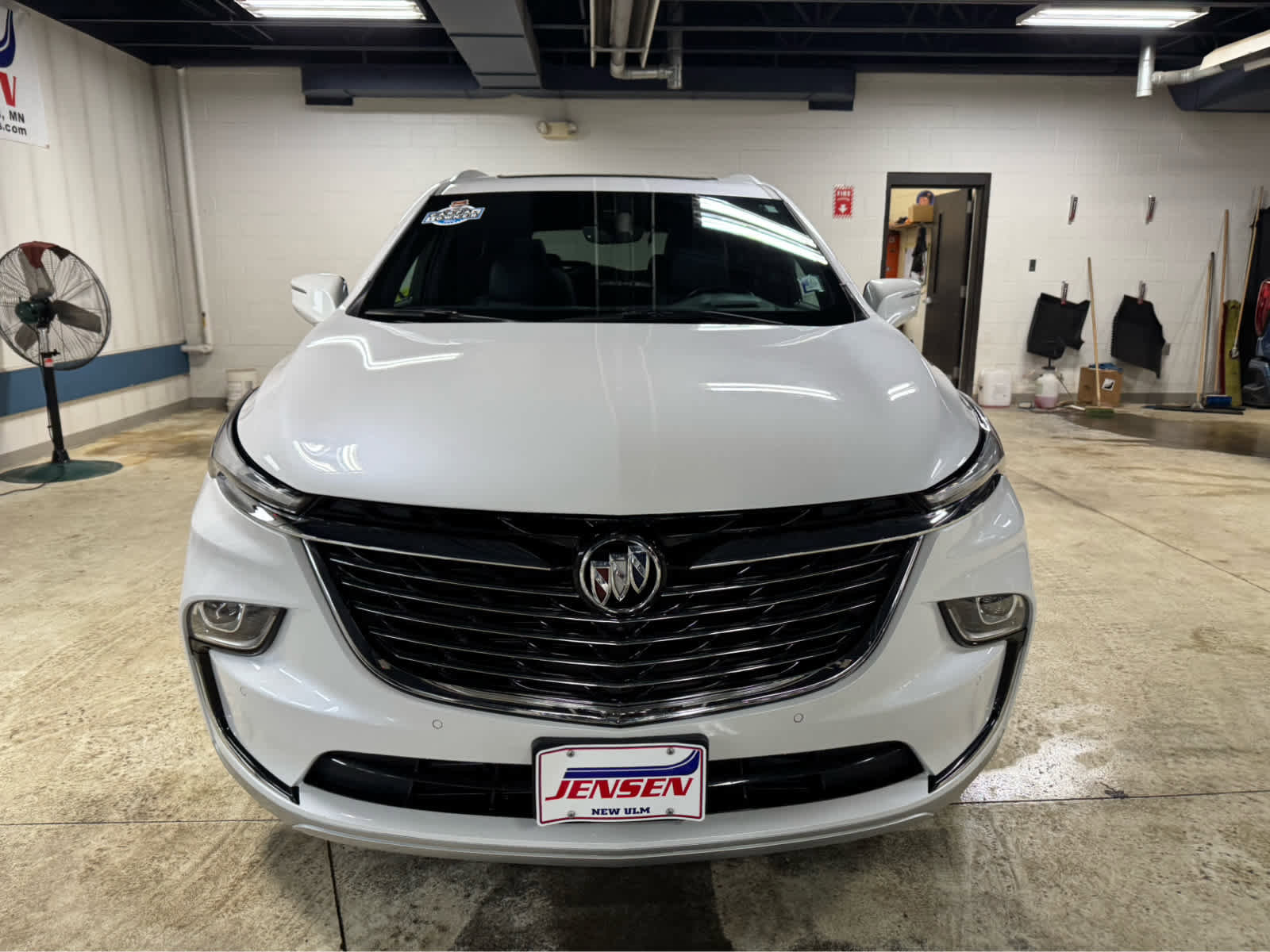 Certified 2023 Buick Enclave Premium w/ Experience Buick Package image 2