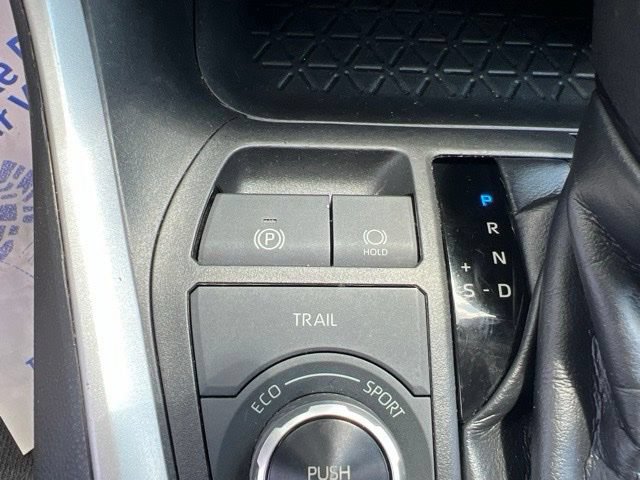 Used 2019 Toyota RAV4 XLE w/ Convenience Package AWD/4WD image 24