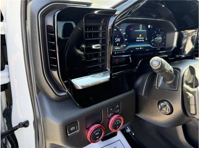 Used 2023 Chevrolet Silverado 1500 LTZ RWD image 35