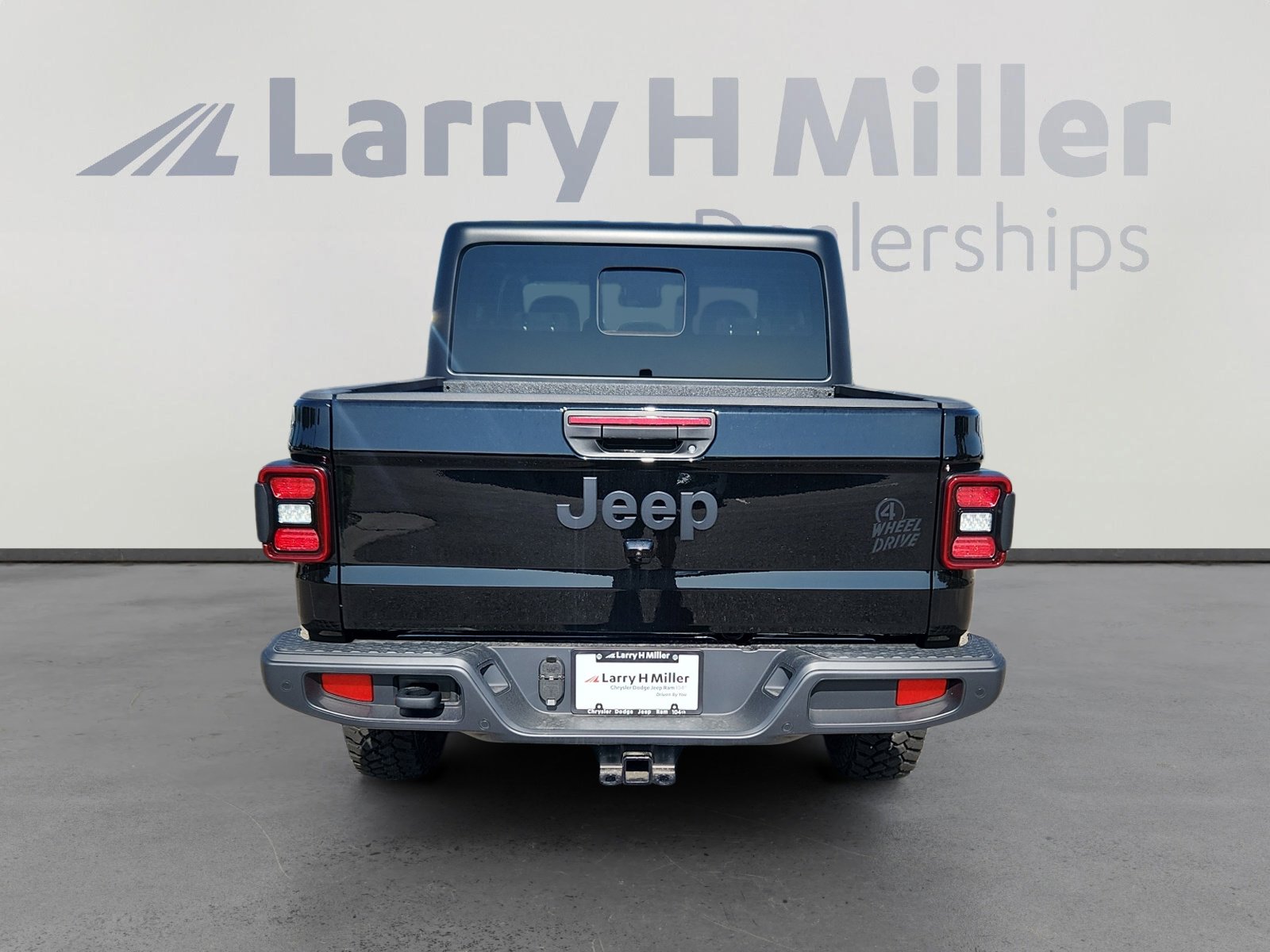 New 2025 Jeep Gladiator Willys AWD/4WD image 5