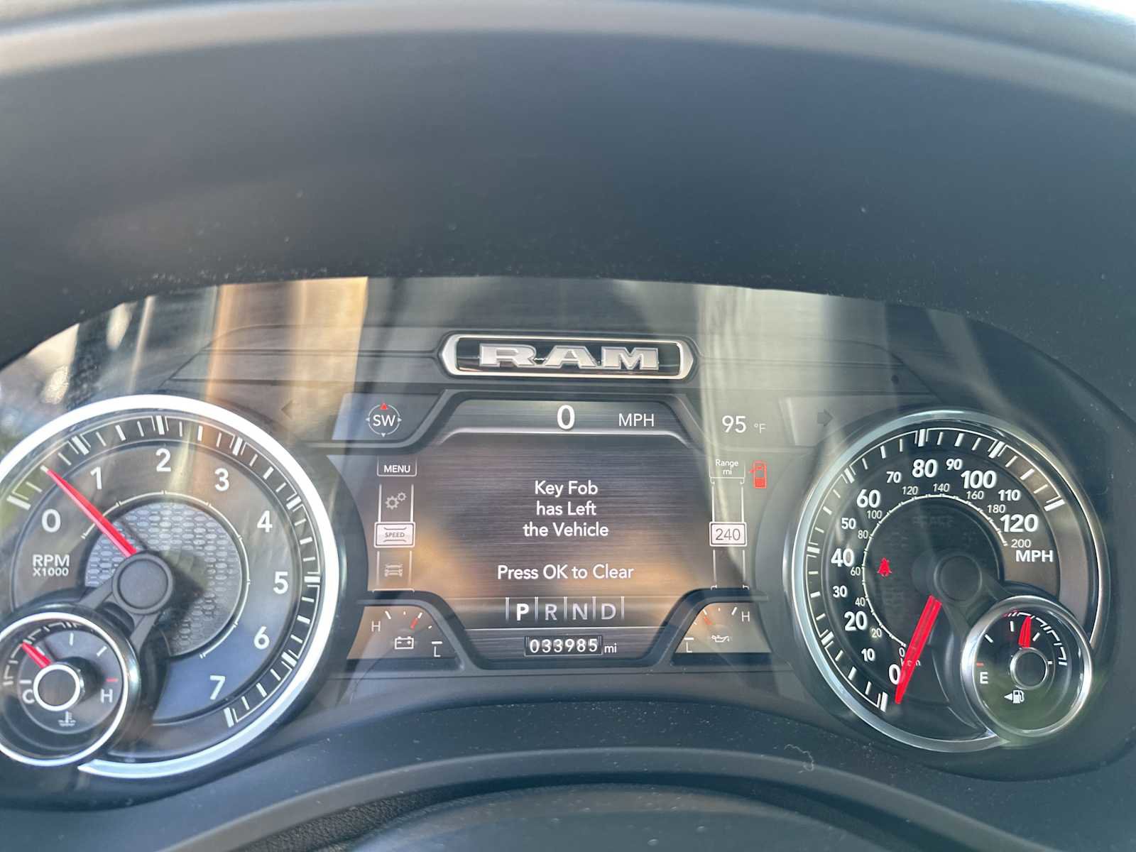 Used 2021 RAM 1500 Big Horn AWD/4WD image 18