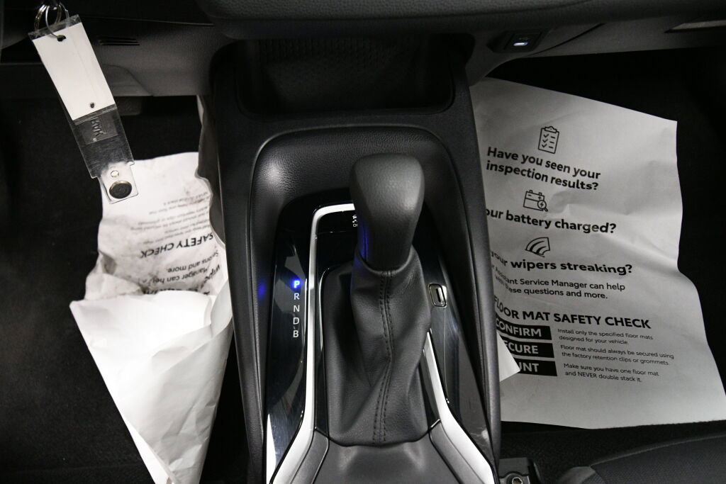 Certified 2024 Toyota Corolla LE image 16