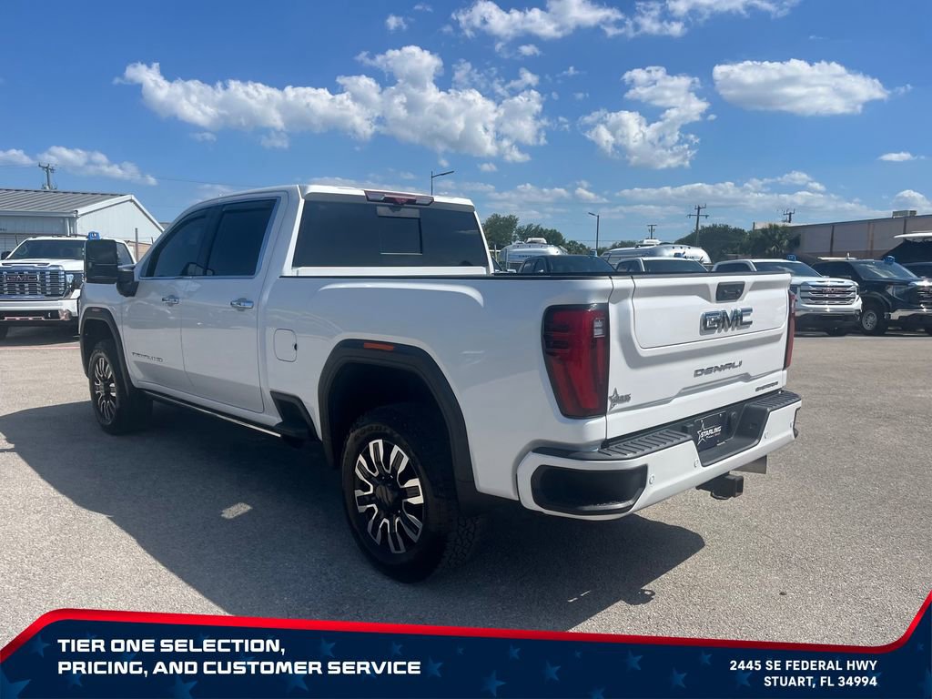 Used 2024 GMC Sierra 2500 Denali Ultimate AWD/4WD image 7