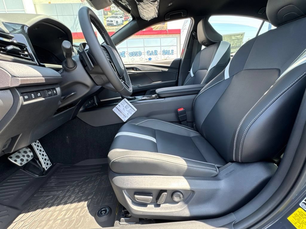 New 2026 Toyota Camry SE FWD image 21