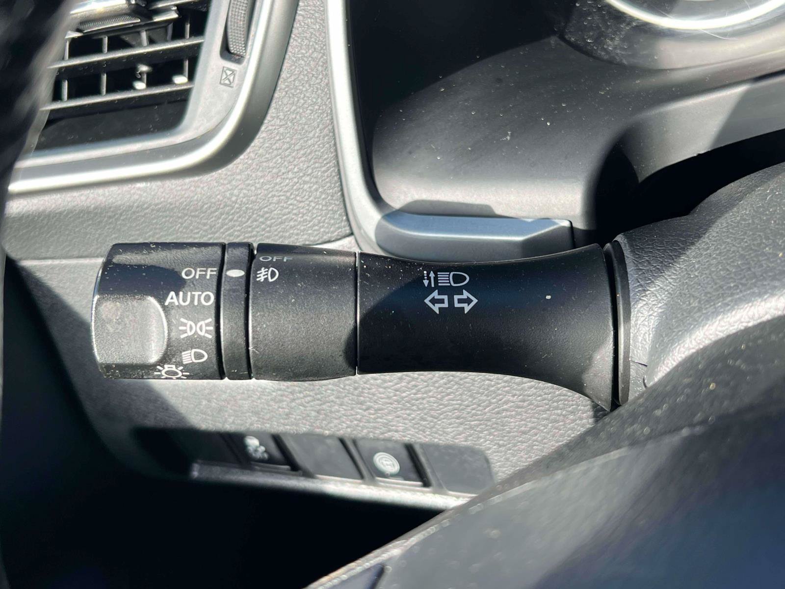 Used 2023 Nissan Murano SV FWD image 14