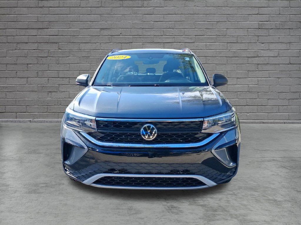 Certified 2023 Volkswagen Taos S FWD image 2