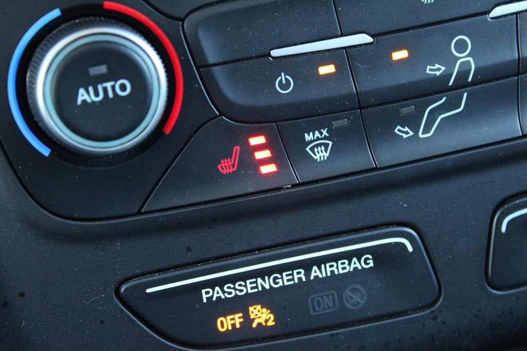 Used 2019 Ford Escape SEL image 39