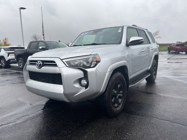 Used 2020 Toyota 4Runner SR5 Premium image 7