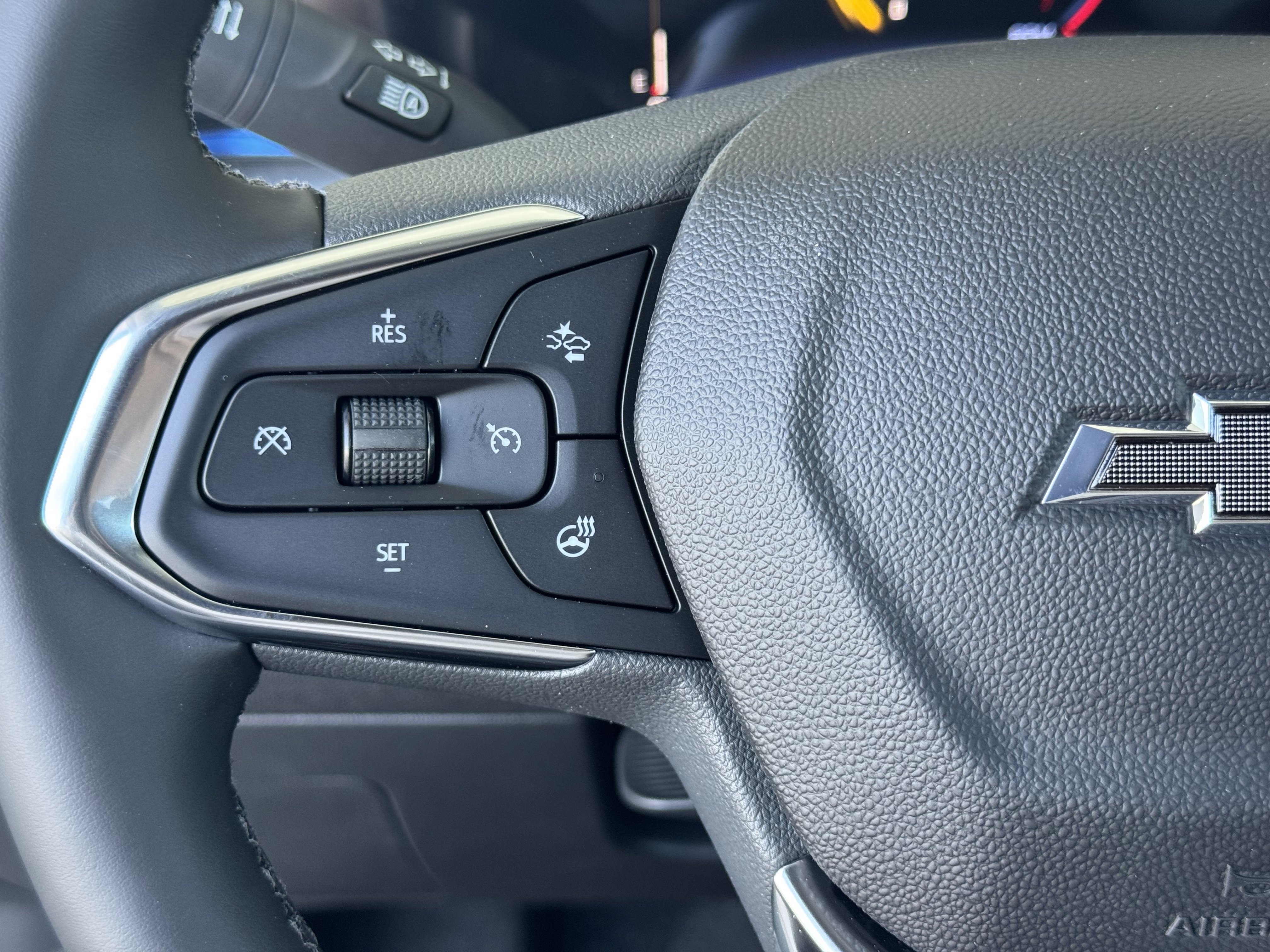 New 2026 Chevrolet Trax LT w/ Driver Confidence Package FWD image 27
