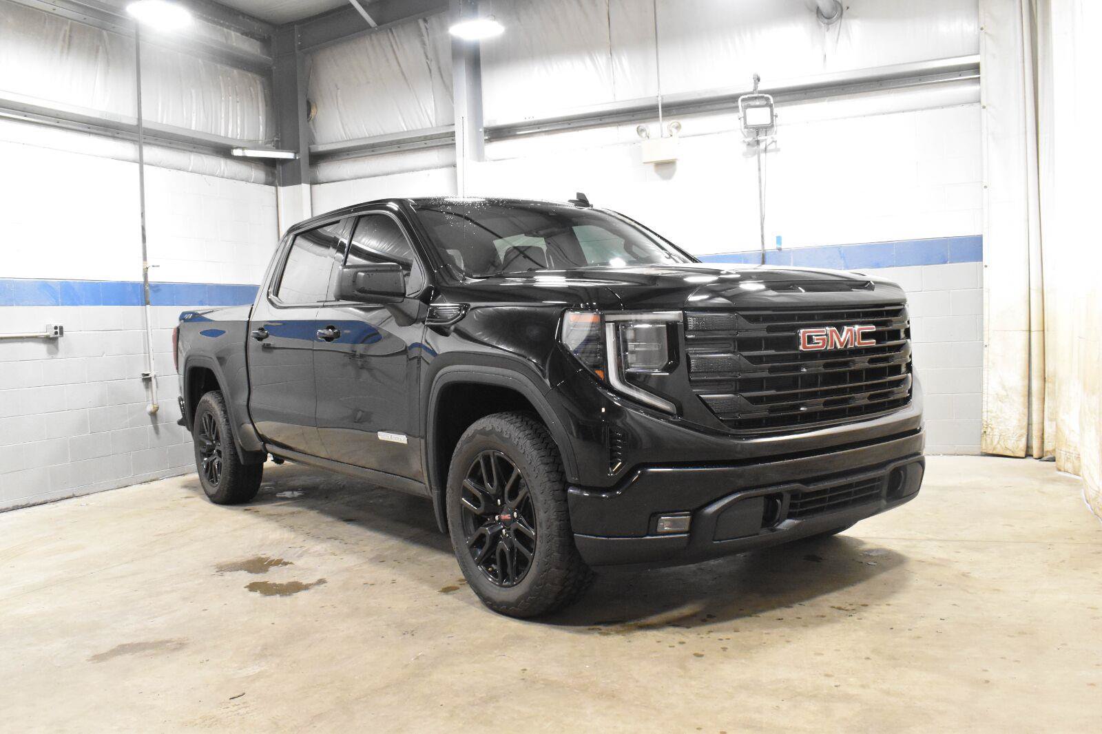 Used 2024 GMC Sierra 1500 Elevation AWD/4WD image 26