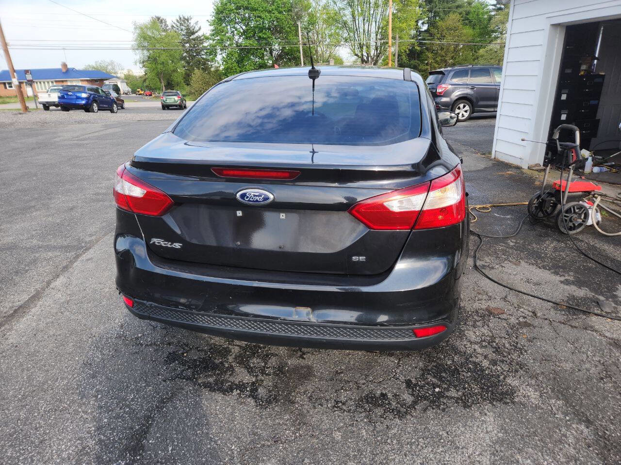 Used 2012 Ford Focus SE image 5