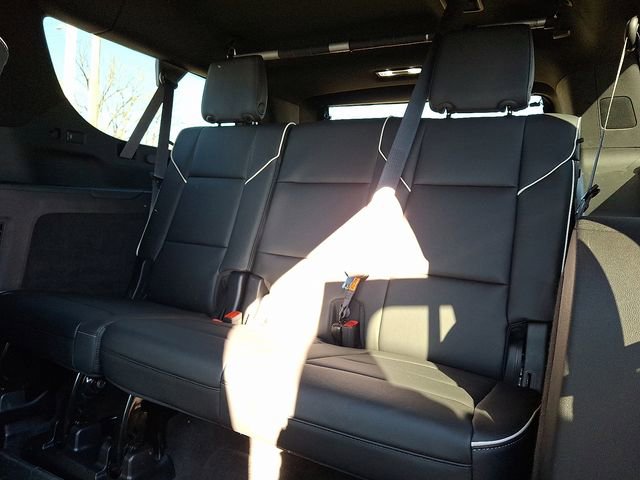 Certified 2024 Cadillac Escalade ESV Premium Luxury image 8