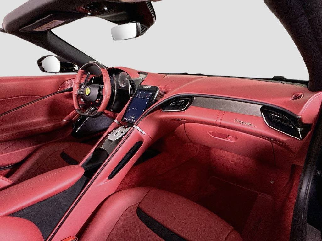 Used 2026 Ferrari Roma Spider RWD image 18