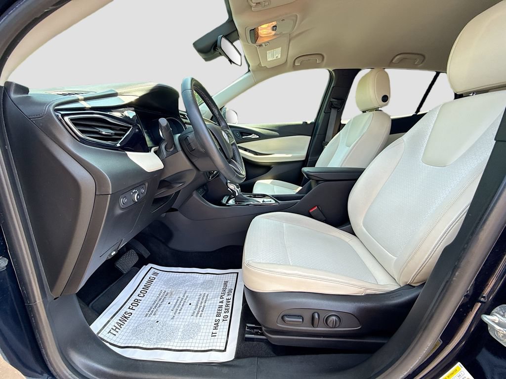 Used 2021 Buick Encore GX Preferred w/ Cold Weather Comfort Package AWD/4WD image 23