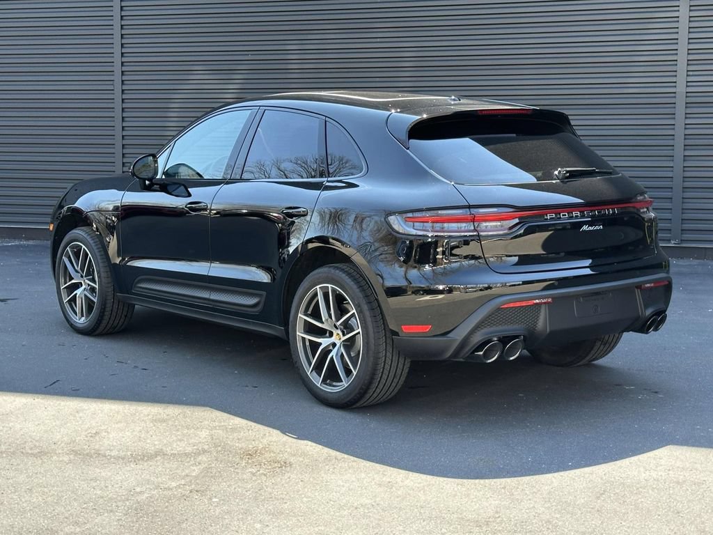New 2026 Porsche Macan AWD/4WD image 3