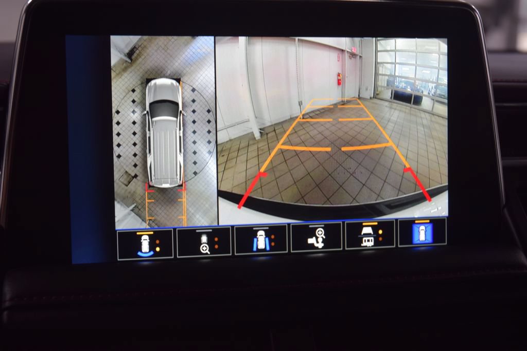 Used 2024 Chevrolet Suburban RST w/ Luxury Package AWD/4WD image 52