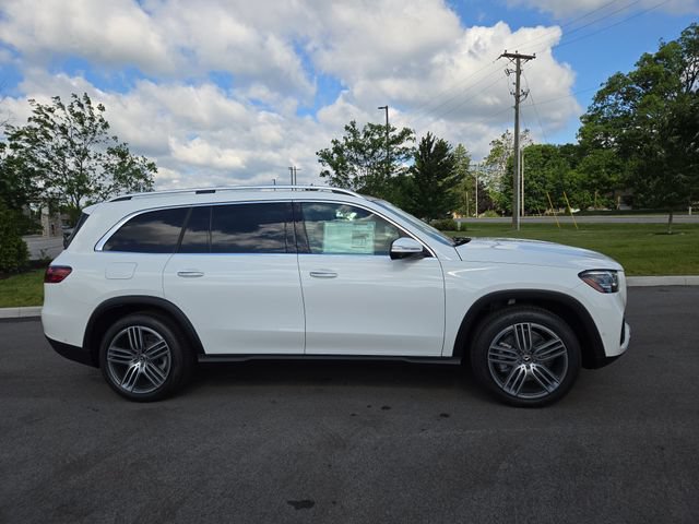 New 2026 Mercedes-Benz GLS 450 4MATIC image 2