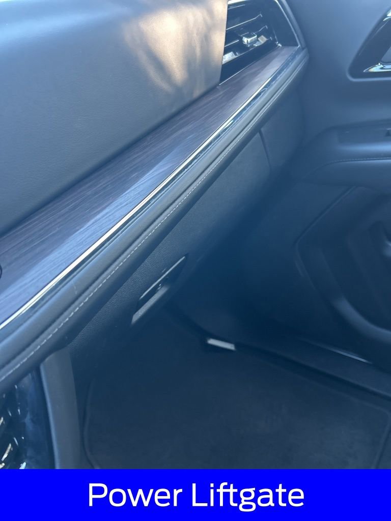 Certified 2025 Chevrolet Suburban Z71 image 20