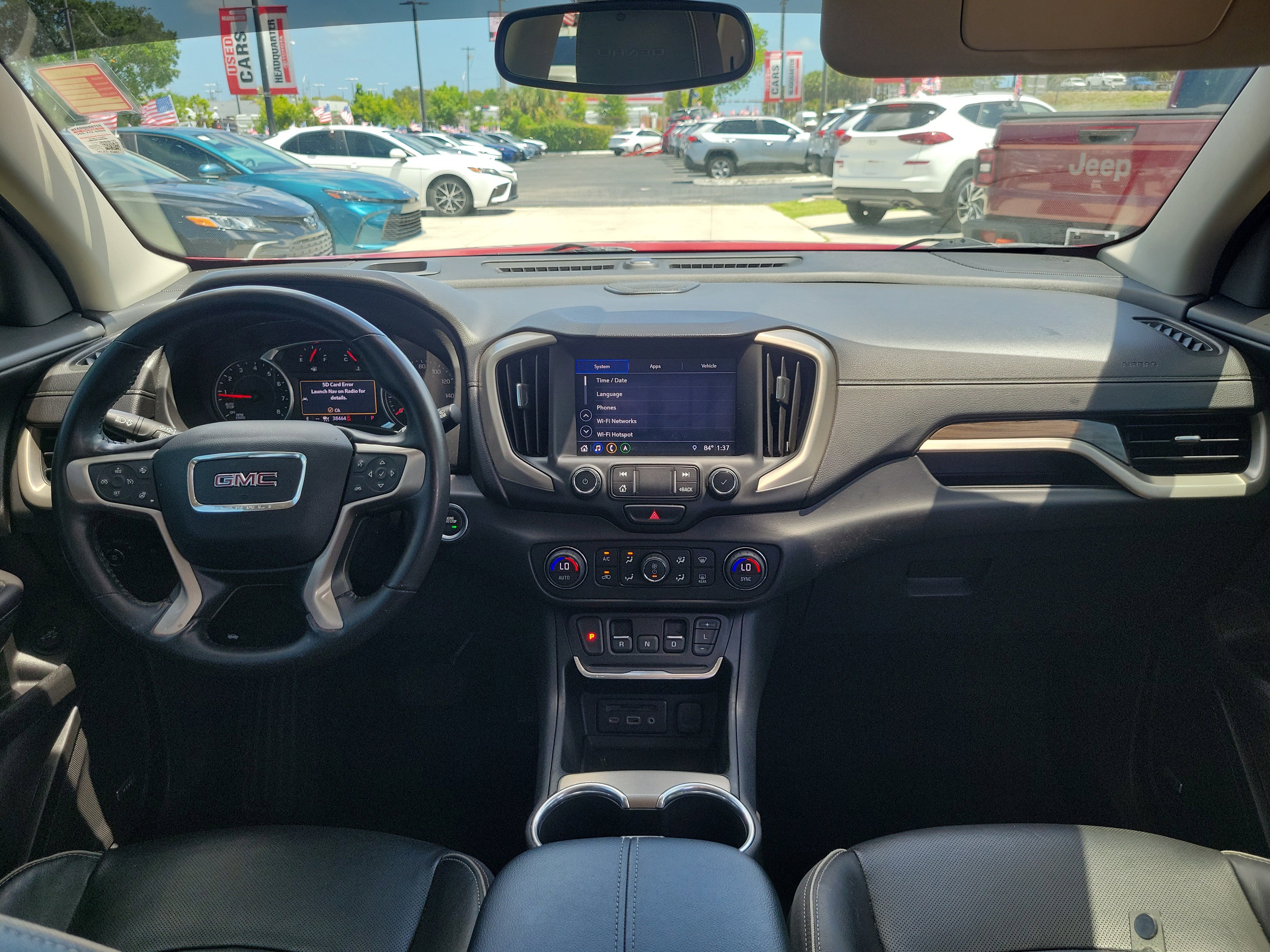 Used 2020 GMC Terrain Denali w/ Denali Premium Package FWD image 16