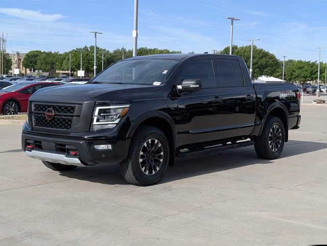 Used 2023 Nissan Titan PRO-4X w/ Pro-4x Convenience Package image 9