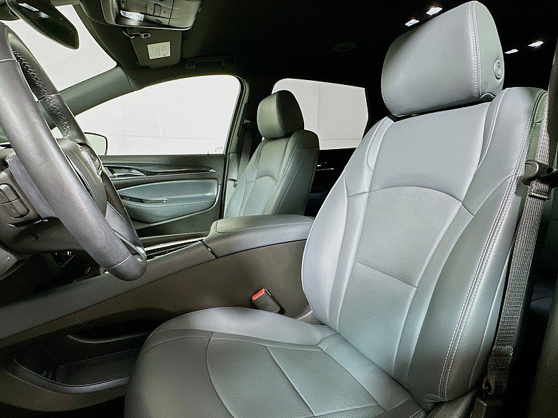 Used 2023 Buick Enclave Essence w/ Sport Touring Edition FWD image 11