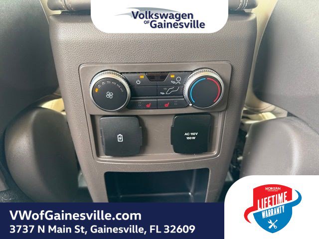 Used 2020 Ford Explorer Platinum w/ Premium Technology Package AWD/4WD image 14